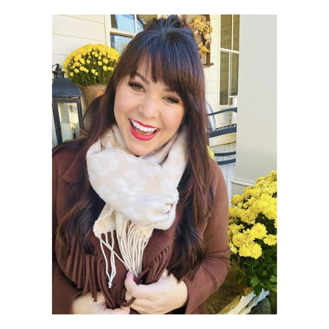 Mary Kay Scarf Acrylic Leopard – Stylish & Comfortable Leopard Print Scarf for Every Season