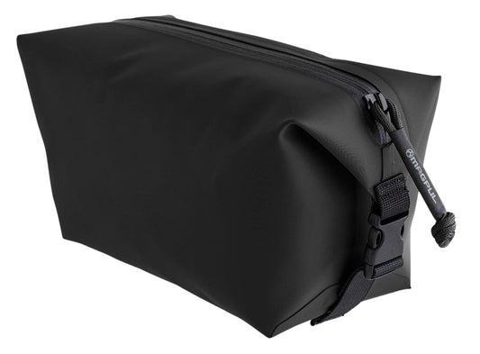 Magpul MAG1161001 DAKA Takeout Bag Black Polymer w/ Anti-Slip Texture QR Buckles, 550 Paracord & Full Length Zipper